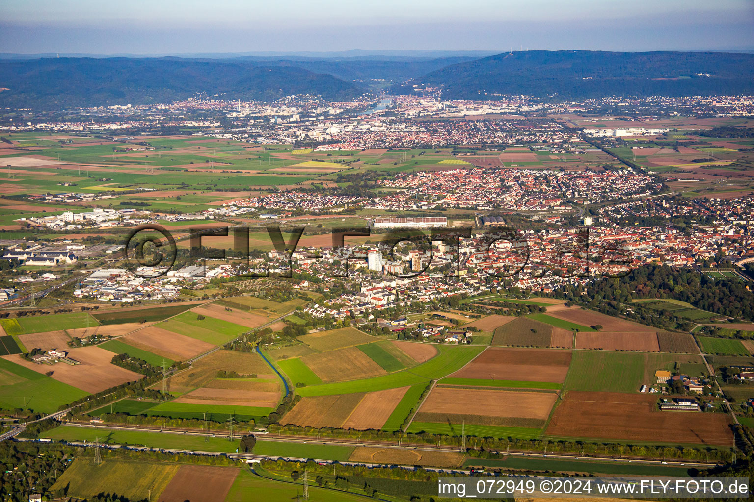 Vue aérienne de Vue sur Heidelberg à Schwetzingen dans le département Bade-Wurtemberg, Allemagne