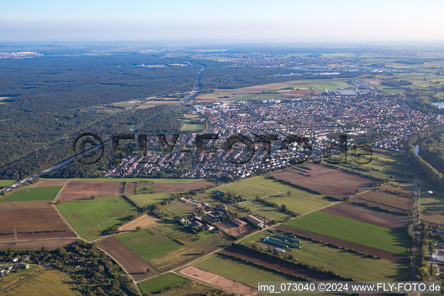 Ketsch dans le département Bade-Wurtemberg, Allemagne d'en haut