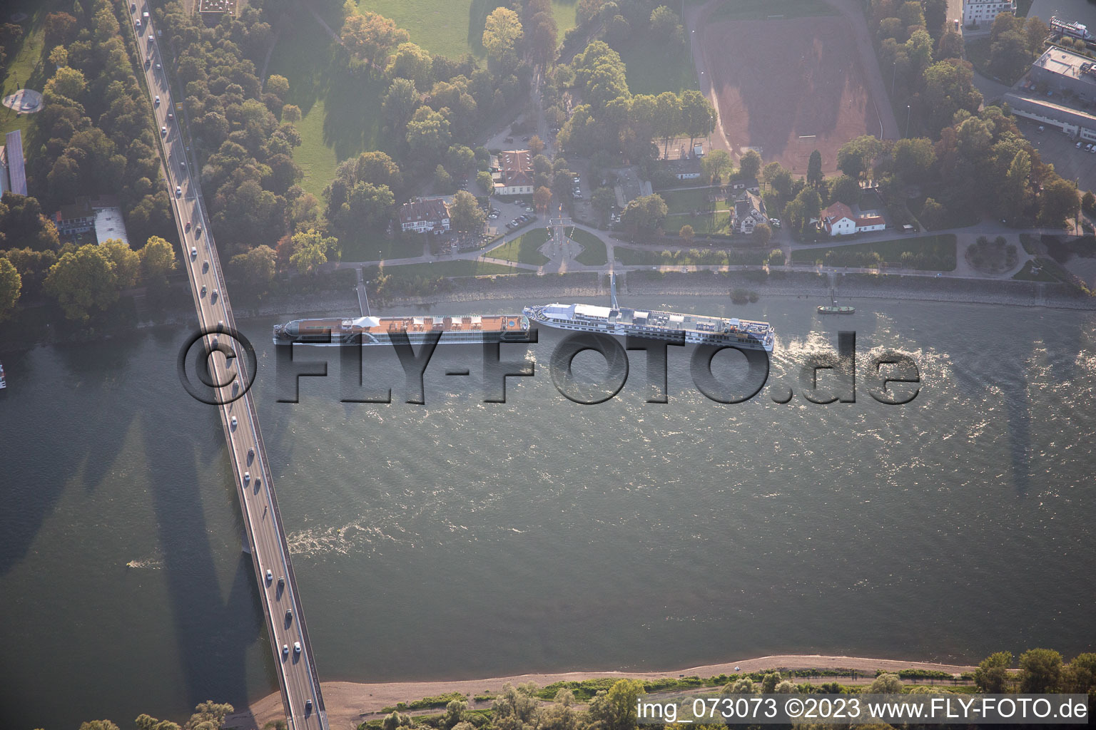 Vue aérienne de Port à Speyer dans le département Rhénanie-Palatinat, Allemagne