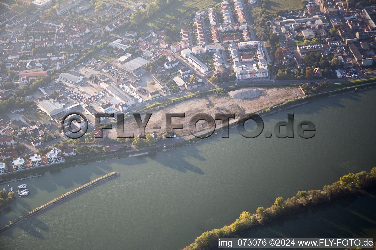 Vue aérienne de Port à Speyer dans le département Rhénanie-Palatinat, Allemagne