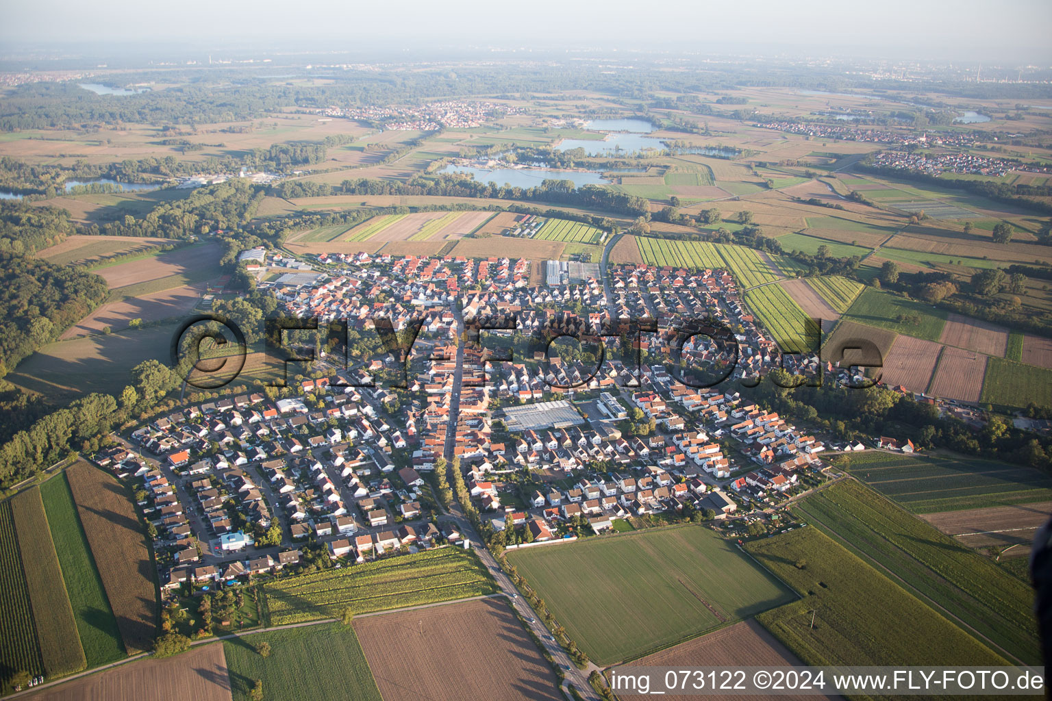 Vue oblique de Kuhardt dans le département Rhénanie-Palatinat, Allemagne