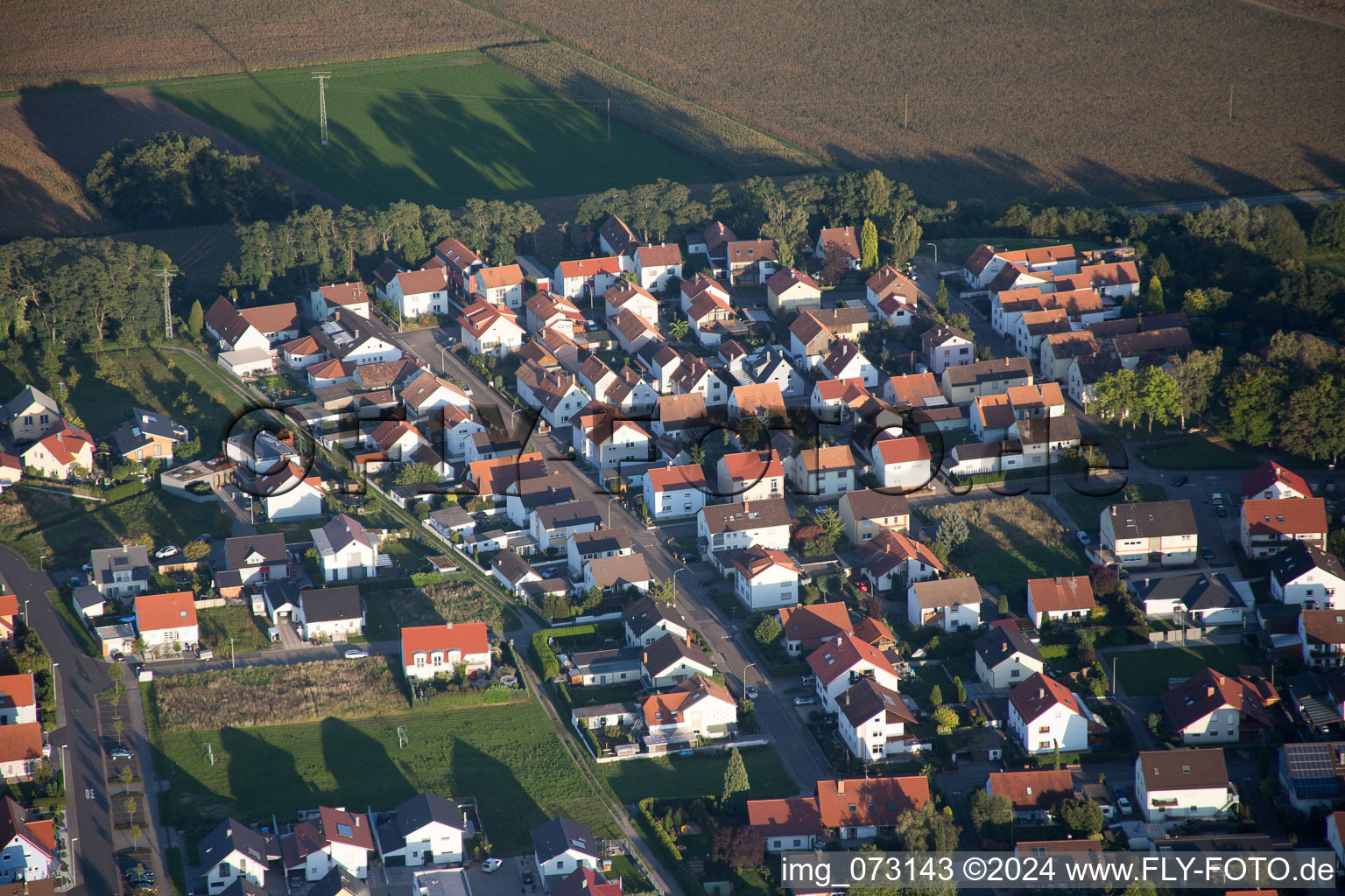 Quartier Hardtwald in Neupotz dans le département Rhénanie-Palatinat, Allemagne depuis l'avion