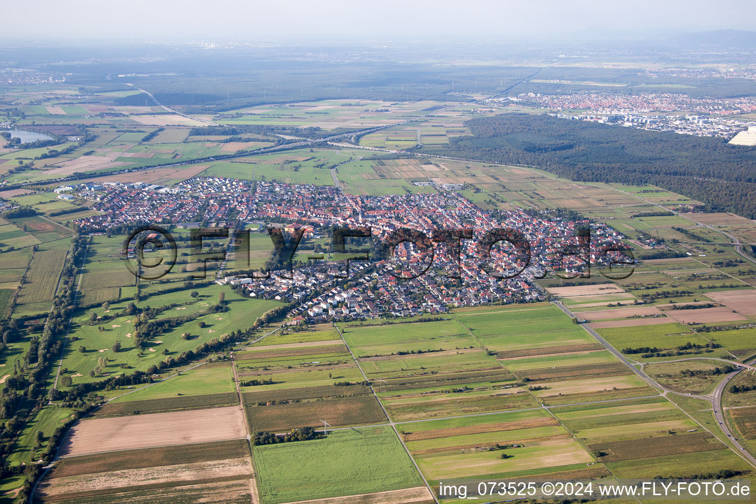 Vue aérienne de Quartier Rot in St. Leon-Rot dans le département Bade-Wurtemberg, Allemagne