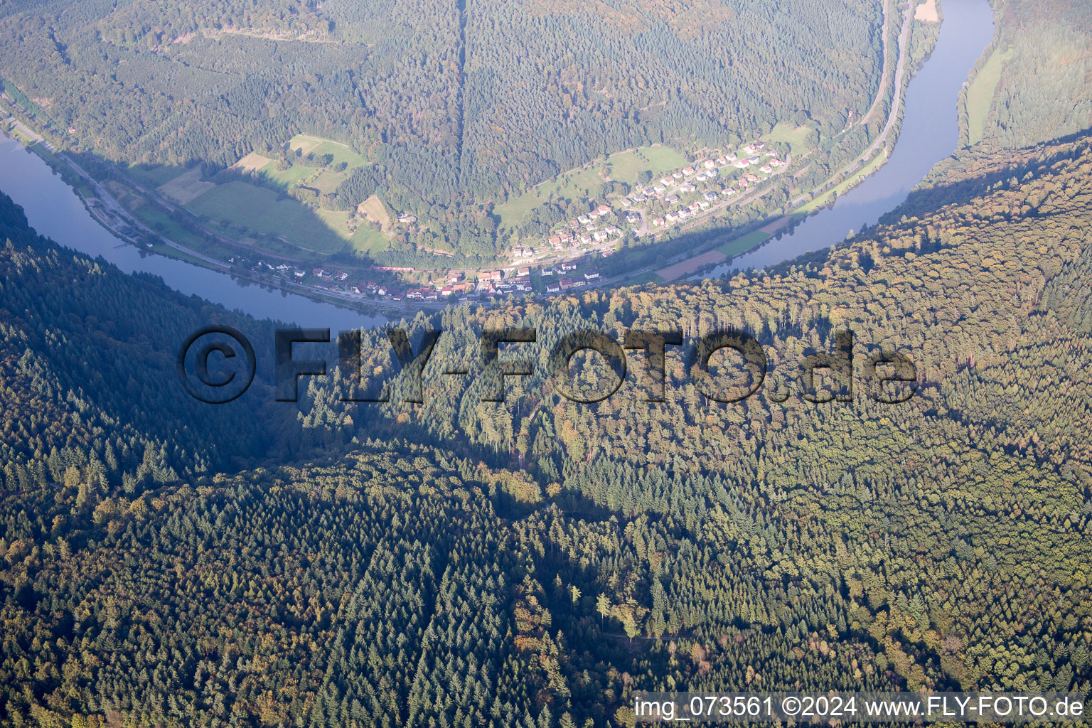 Vue aérienne de Quartier Lindach in Eberbach dans le département Bade-Wurtemberg, Allemagne