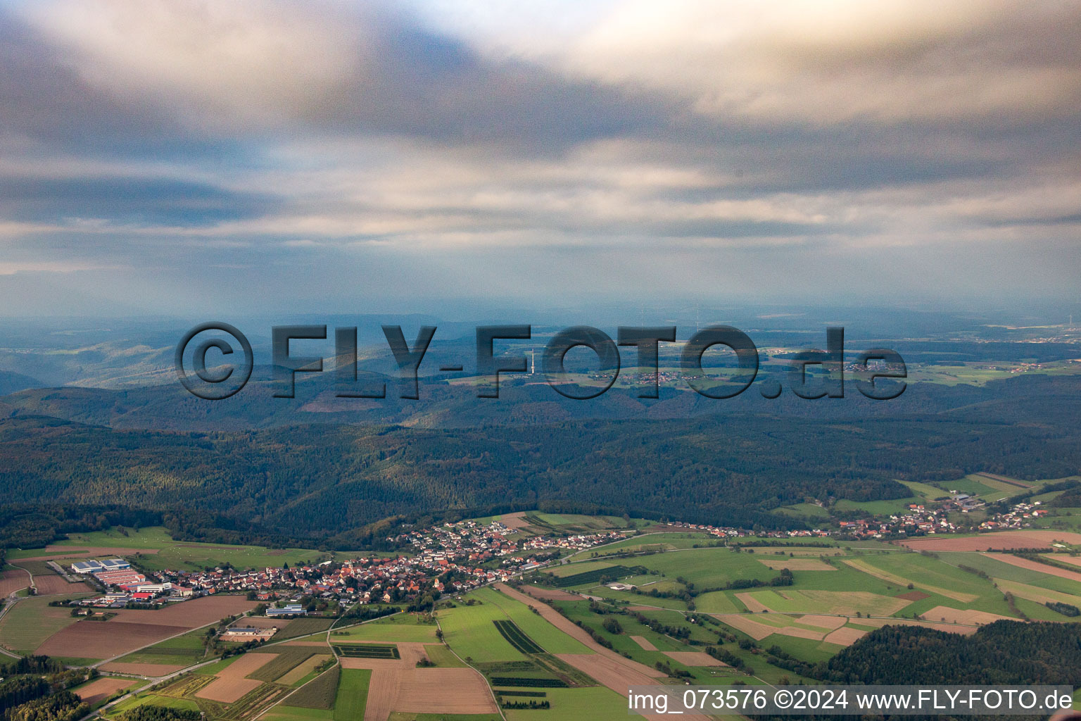 Vue aérienne de Strümpfelbrunn dans le département Bade-Wurtemberg, Allemagne