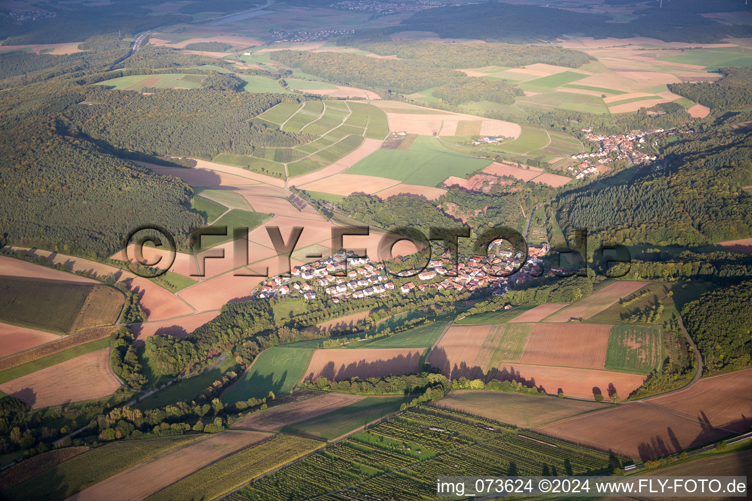 Vue aérienne de Près de Wertheim à Dietenhan dans le département Bade-Wurtemberg, Allemagne