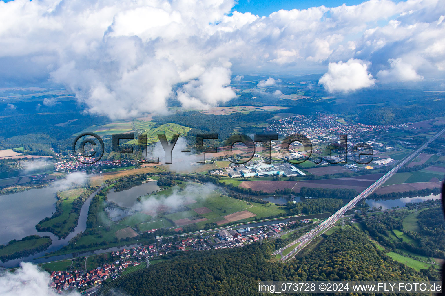 Vue aérienne de Quartier Limbach in Eltmann dans le département Bavière, Allemagne