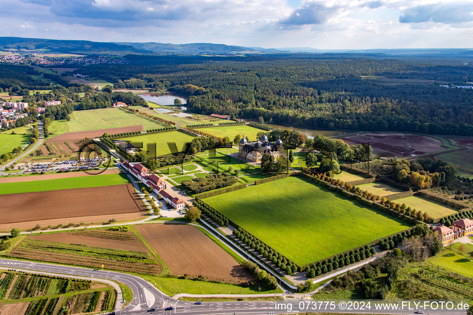 Photographie aérienne de Parc et château du Seehof à Memmelsdorf dans le département Bavière, Allemagne