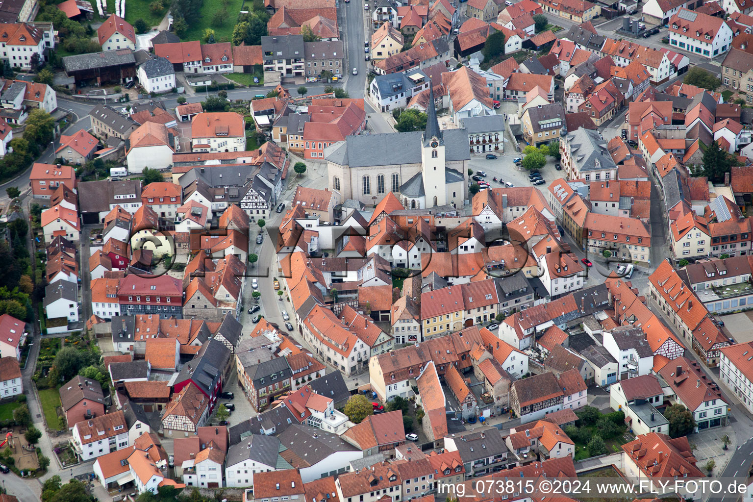 Vue oblique de Eltmann dans le département Bavière, Allemagne