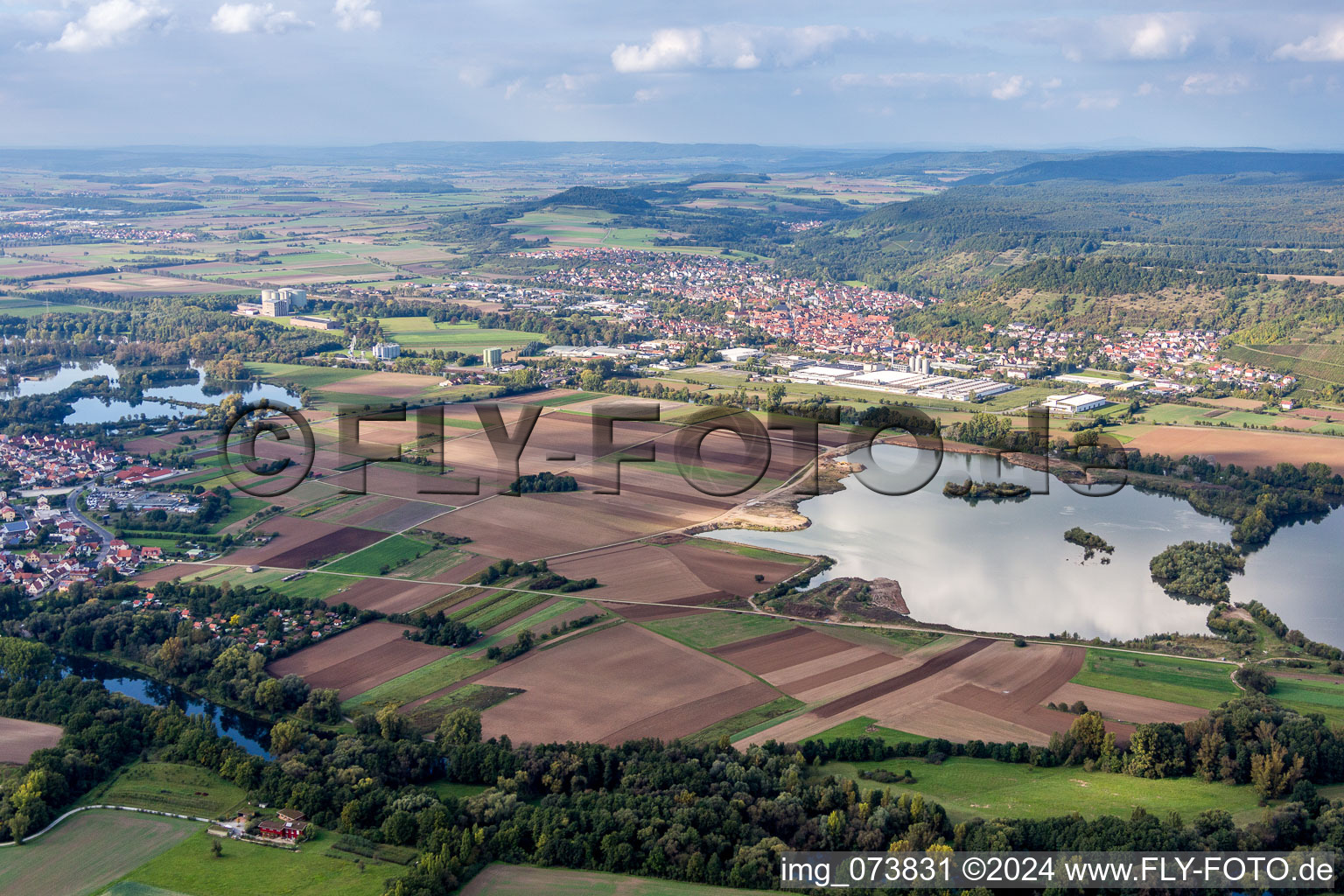 Vue aérienne de Zones riveraines du Main à Zeil am Main dans le département Bavière, Allemagne