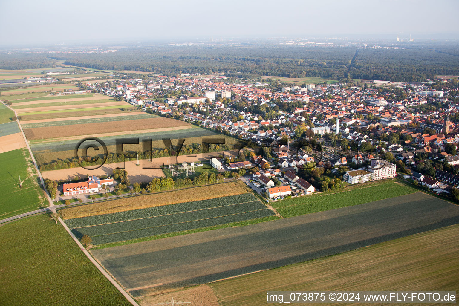 Enregistrement par drone de Kandel dans le département Rhénanie-Palatinat, Allemagne