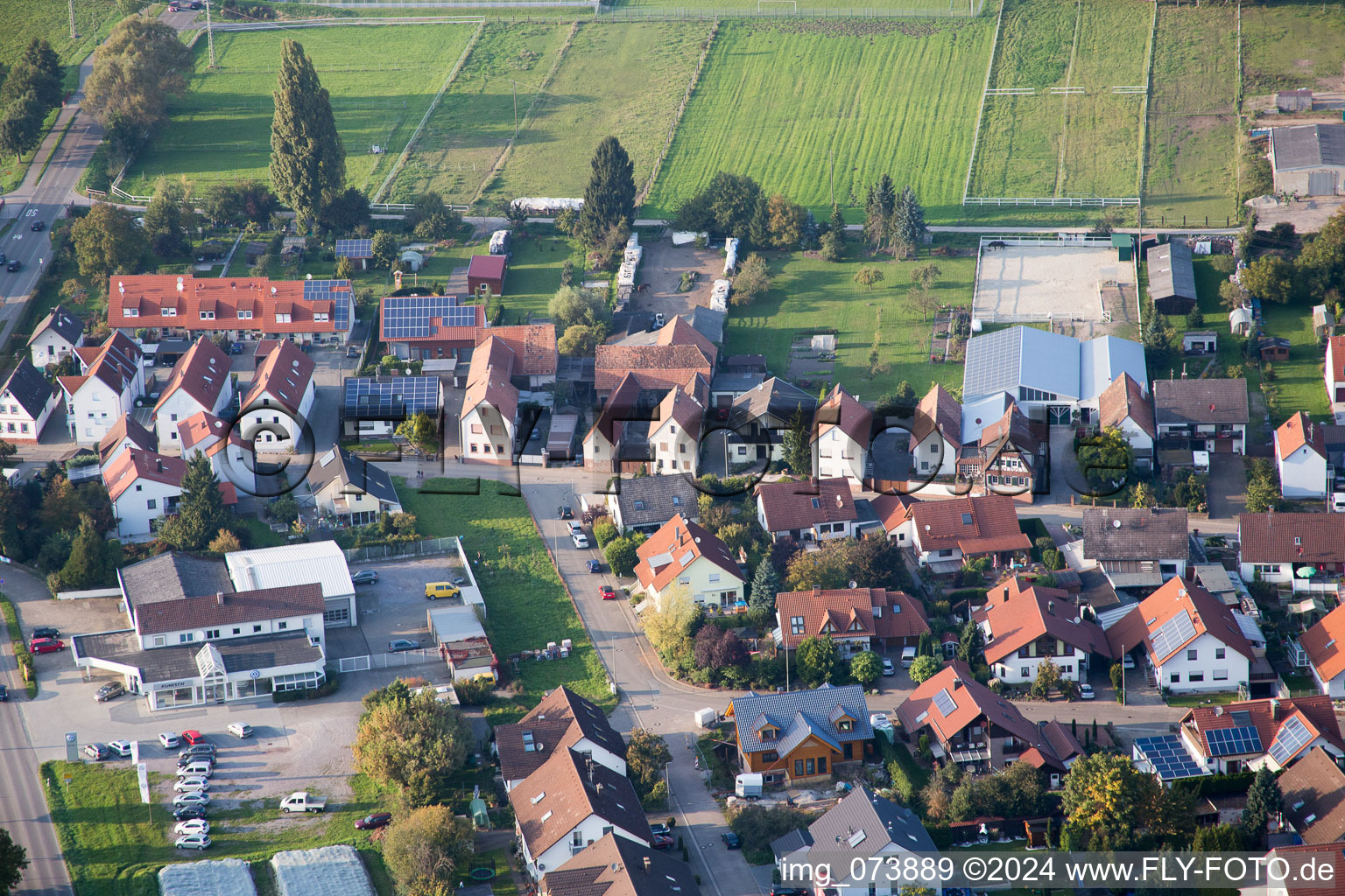 Vue d'oiseau de Quartier Minderslachen in Kandel dans le département Rhénanie-Palatinat, Allemagne