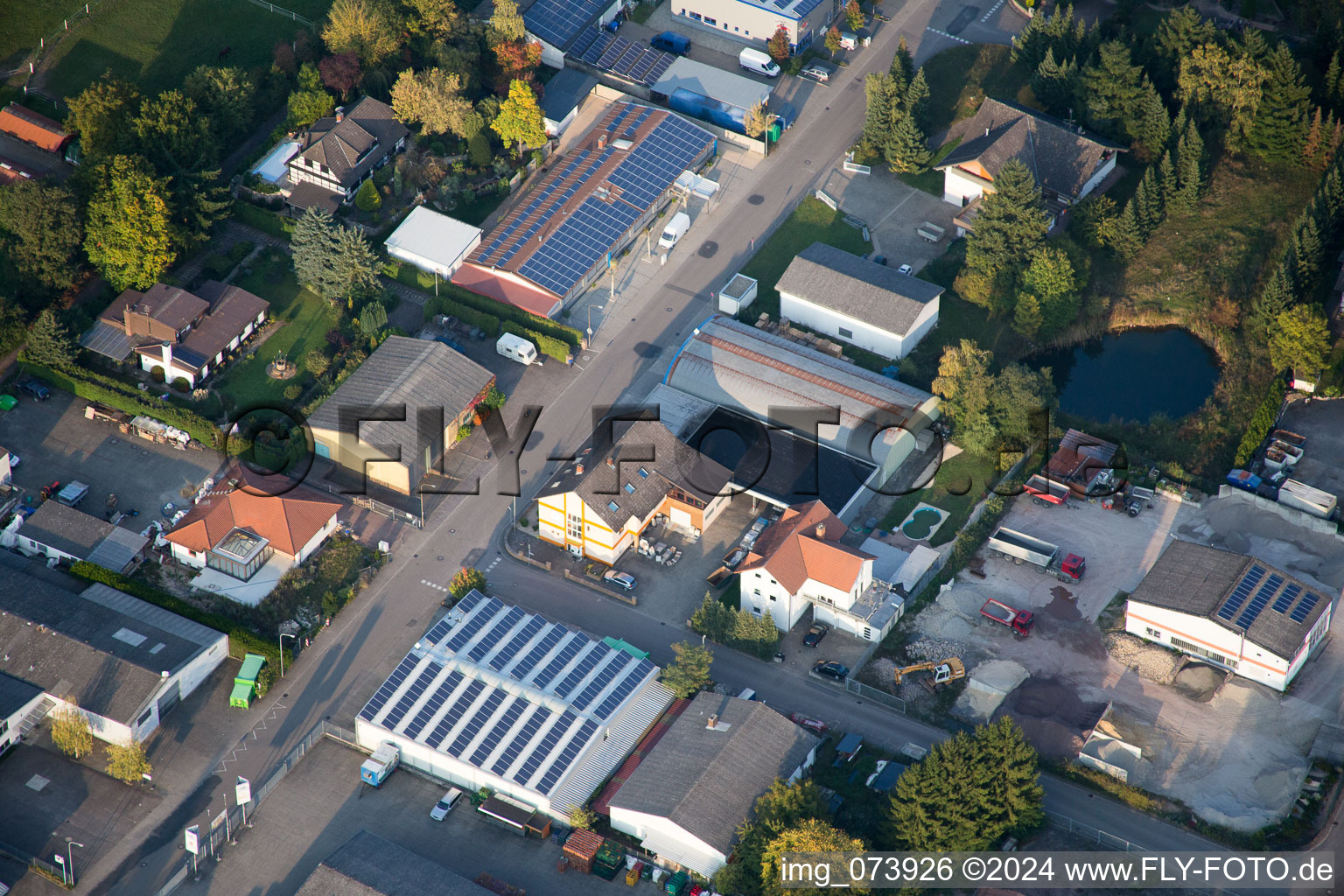 Vue oblique de Quartier Herxheim in Herxheim bei Landau dans le département Rhénanie-Palatinat, Allemagne