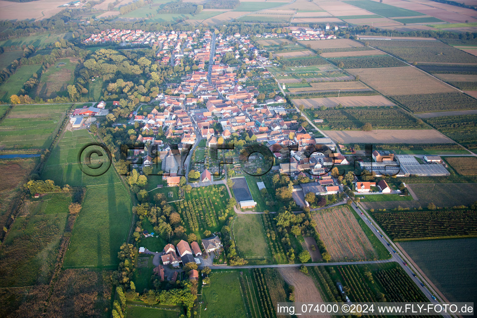 Winden dans le département Rhénanie-Palatinat, Allemagne vue d'en haut