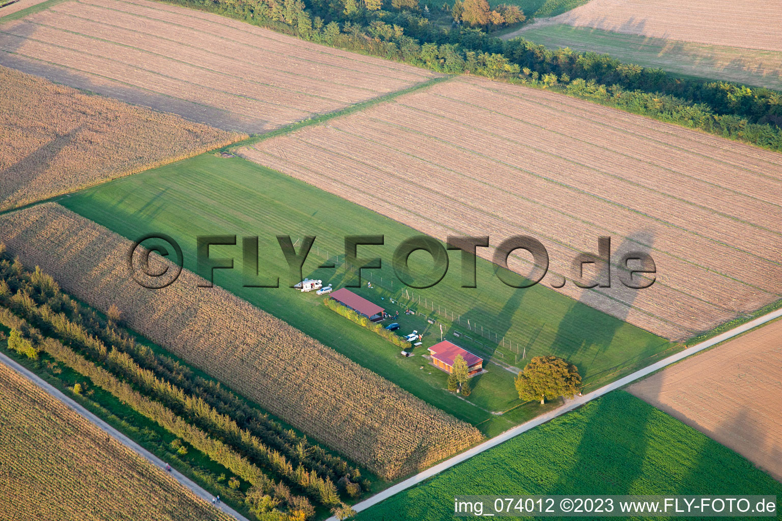 Photographie aérienne de Aérodrome modèle à Freckenfeld dans le département Rhénanie-Palatinat, Allemagne