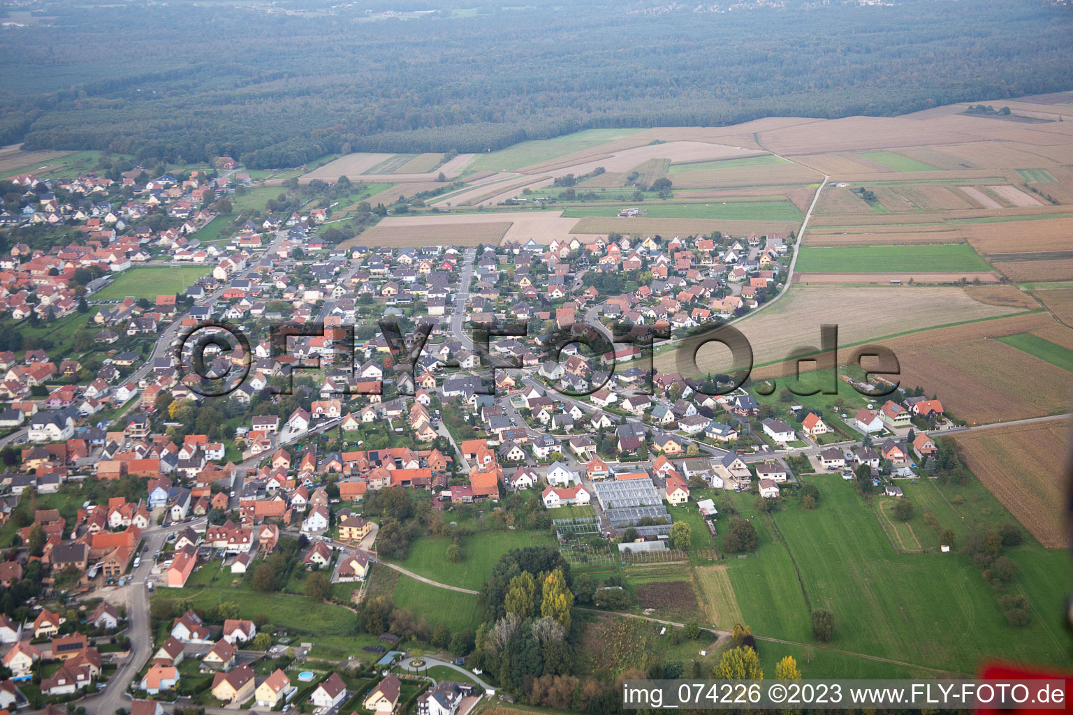 Vue oblique de Weitbruch dans le département Bas Rhin, France
