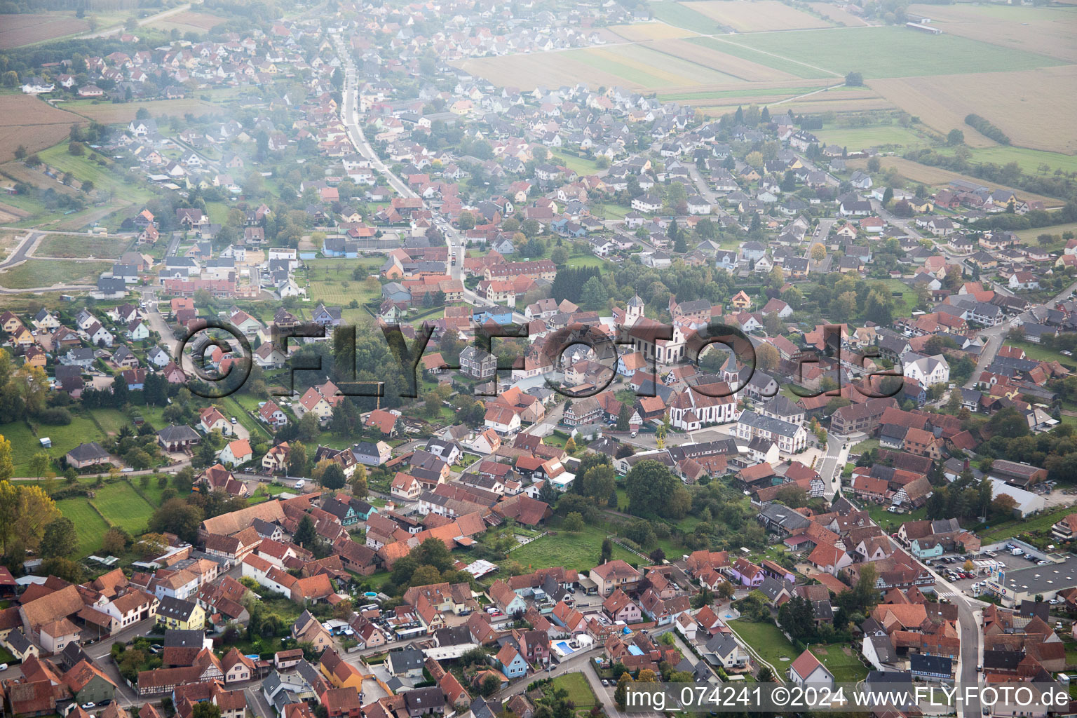 Gries dans le département Bas Rhin, France depuis l'avion