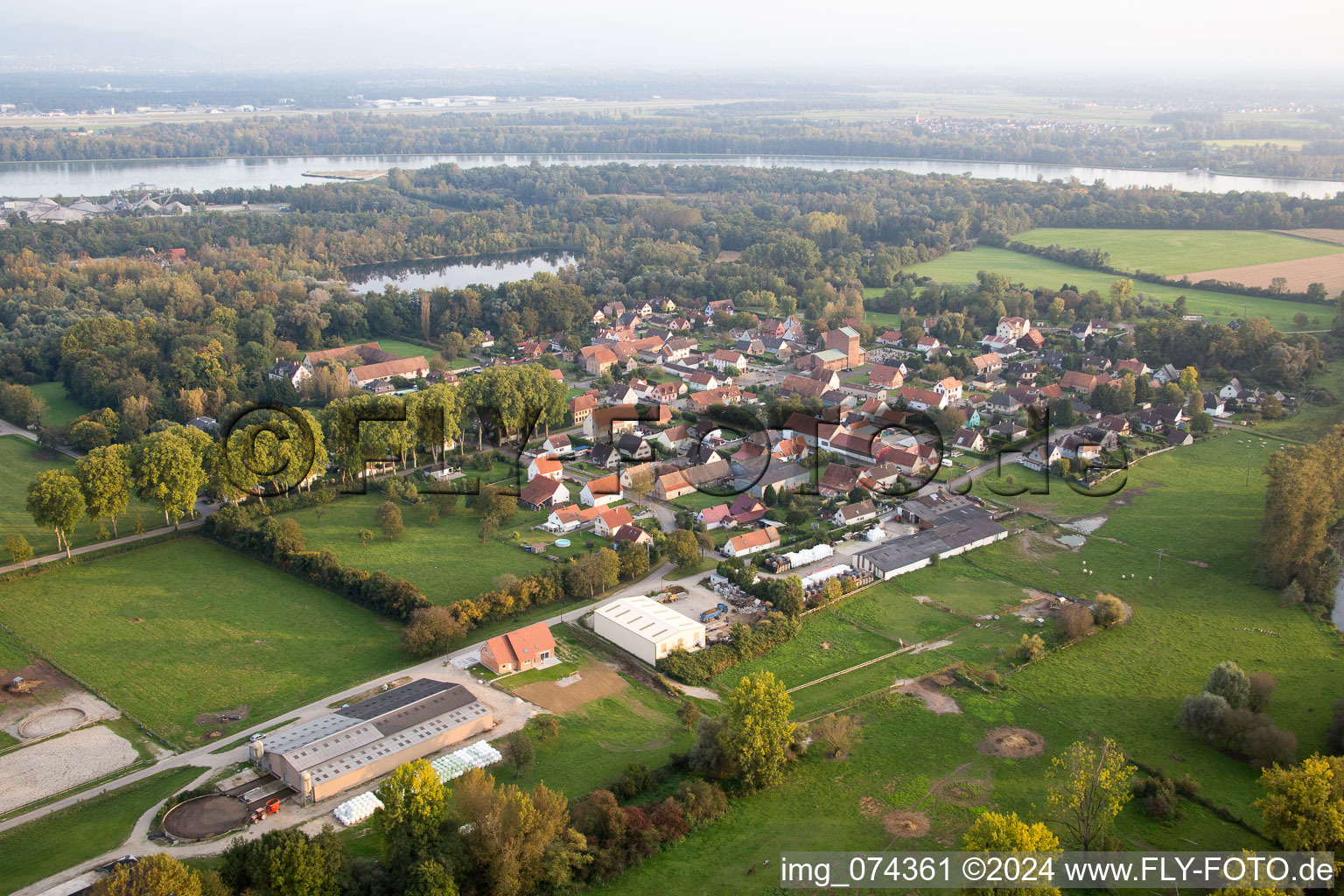 Fort-Louis dans le département Bas Rhin, France vue du ciel