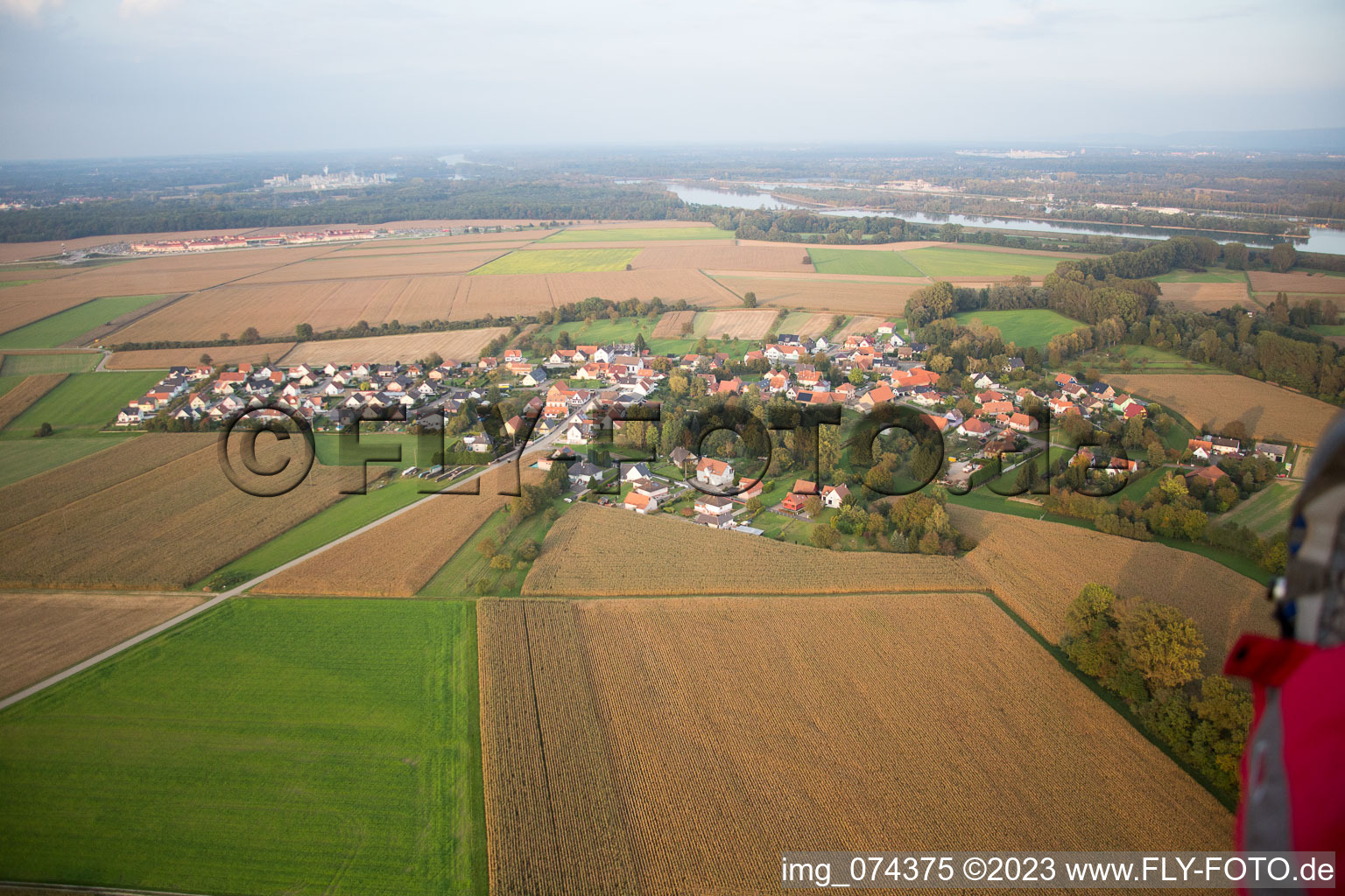 Photographie aérienne de Neuhaeusel dans le département Bas Rhin, France