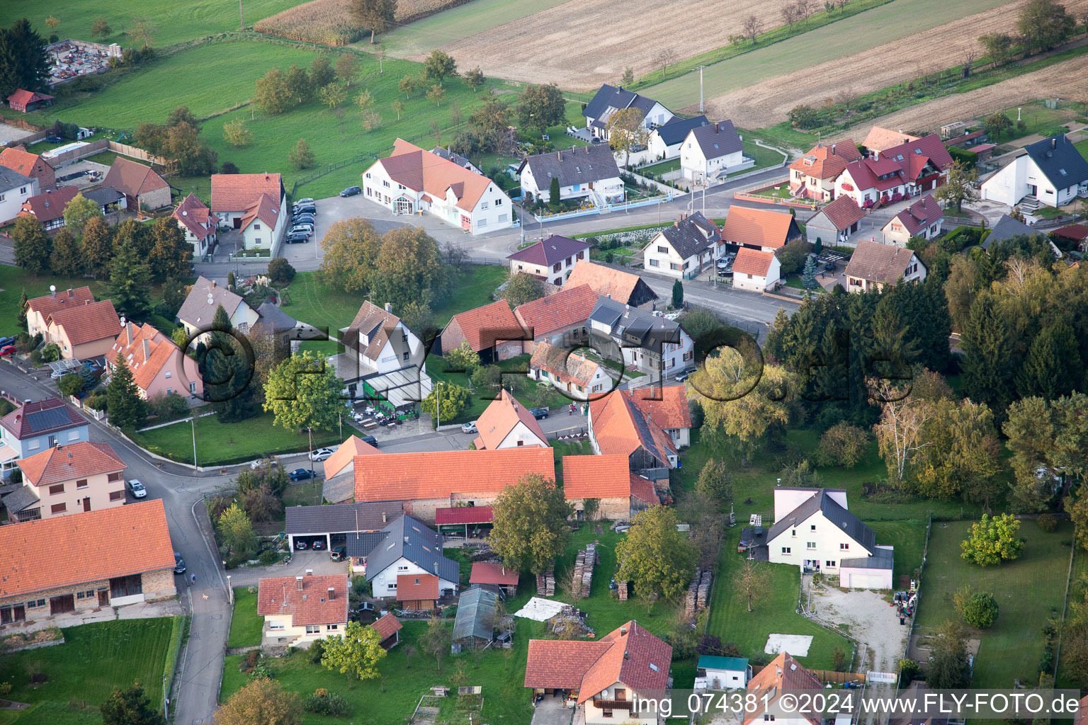 Vue d'oiseau de Neuhaeusel dans le département Bas Rhin, France