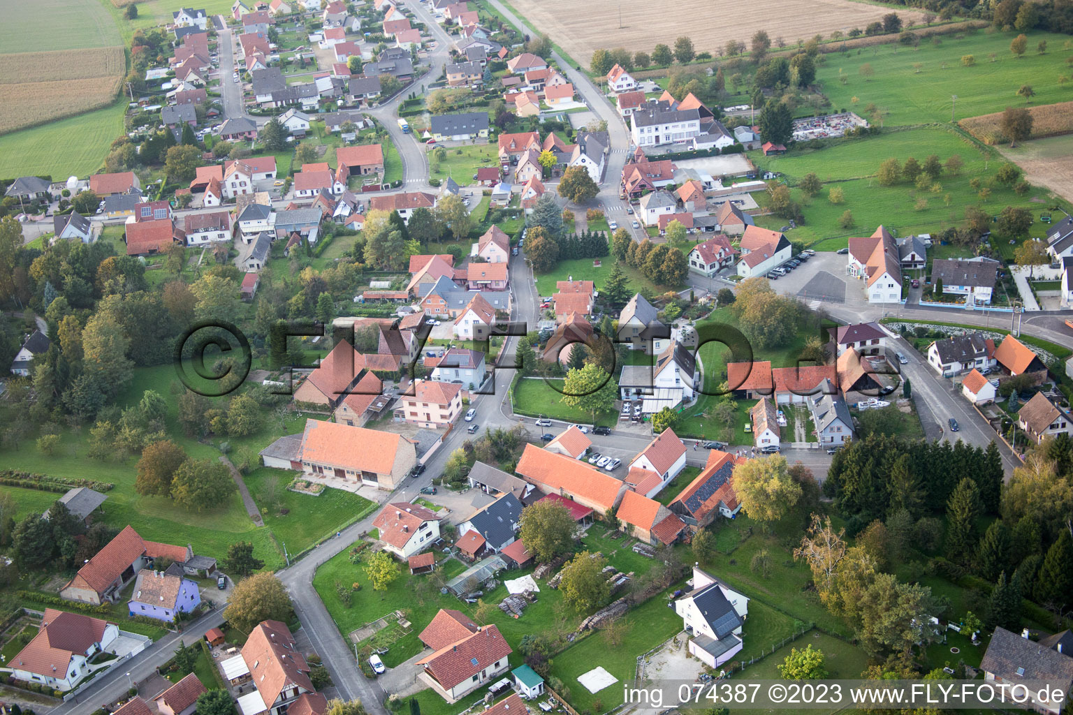 Image drone de Neuhaeusel dans le département Bas Rhin, France