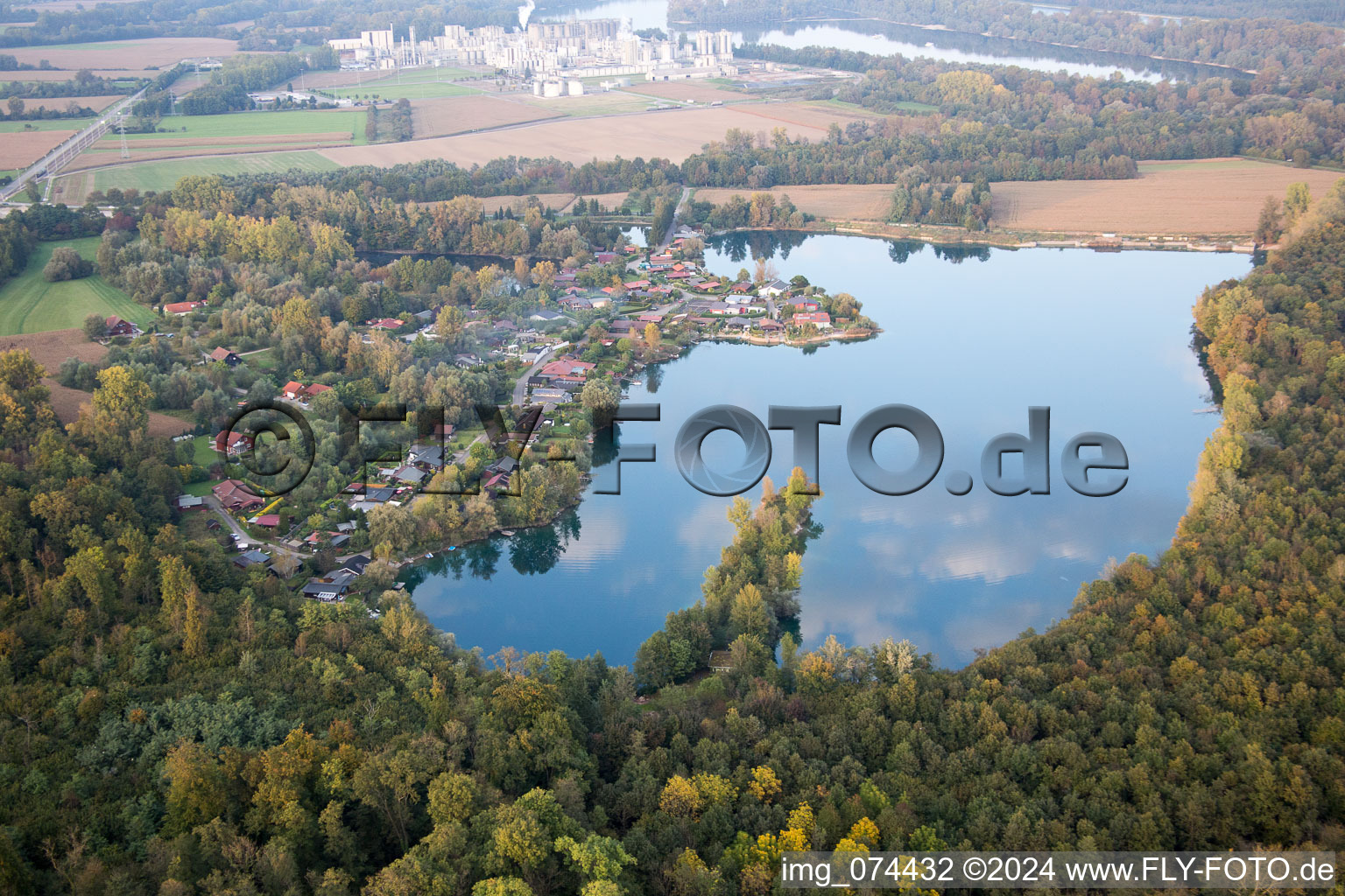 Vue aérienne de Beinheim dans le département Bas Rhin, France