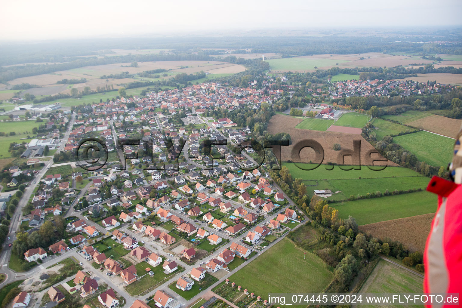 Beinheim dans le département Bas Rhin, France depuis l'avion