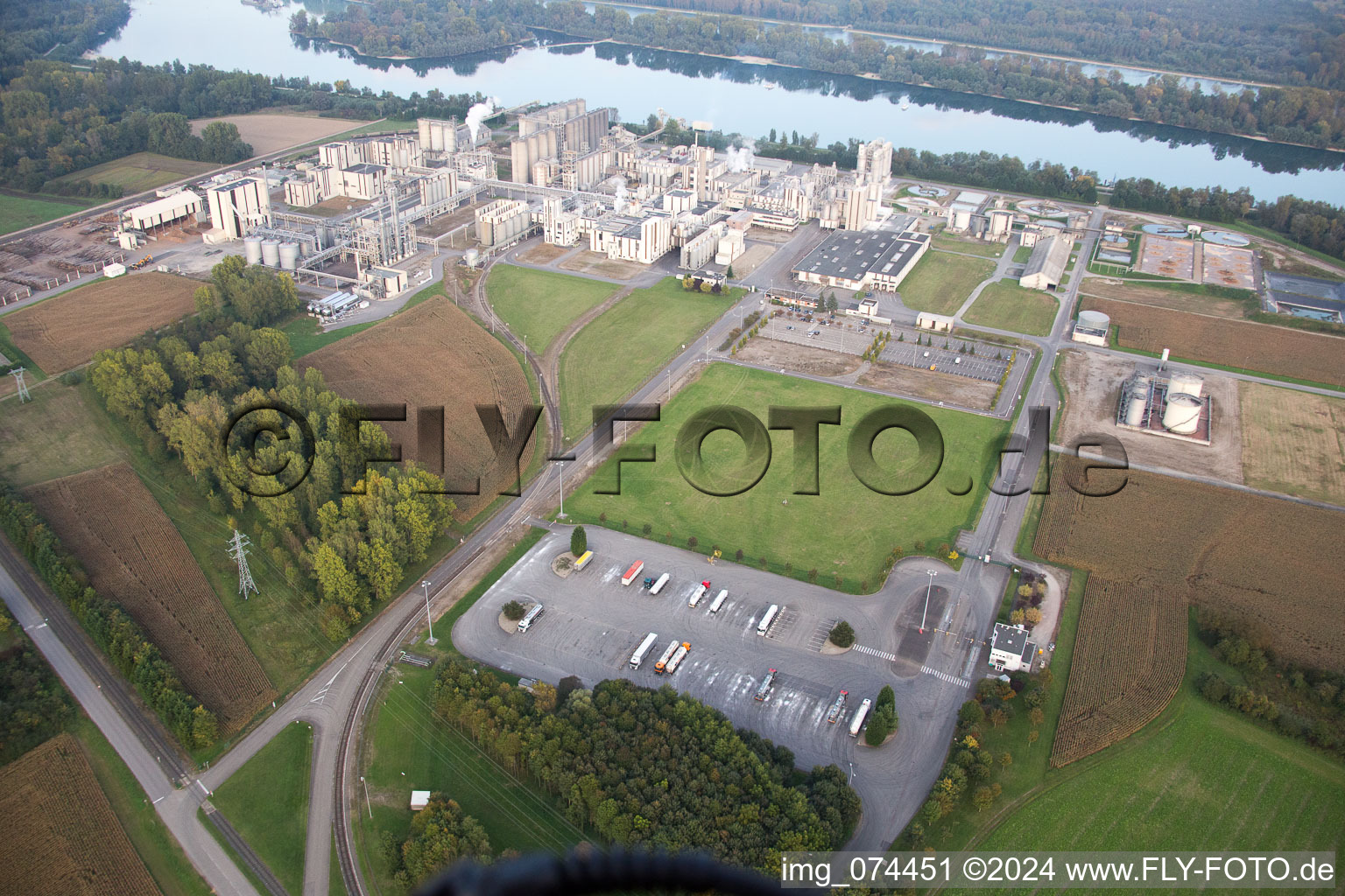 Industrie à Beinheim dans le département Bas Rhin, France d'en haut