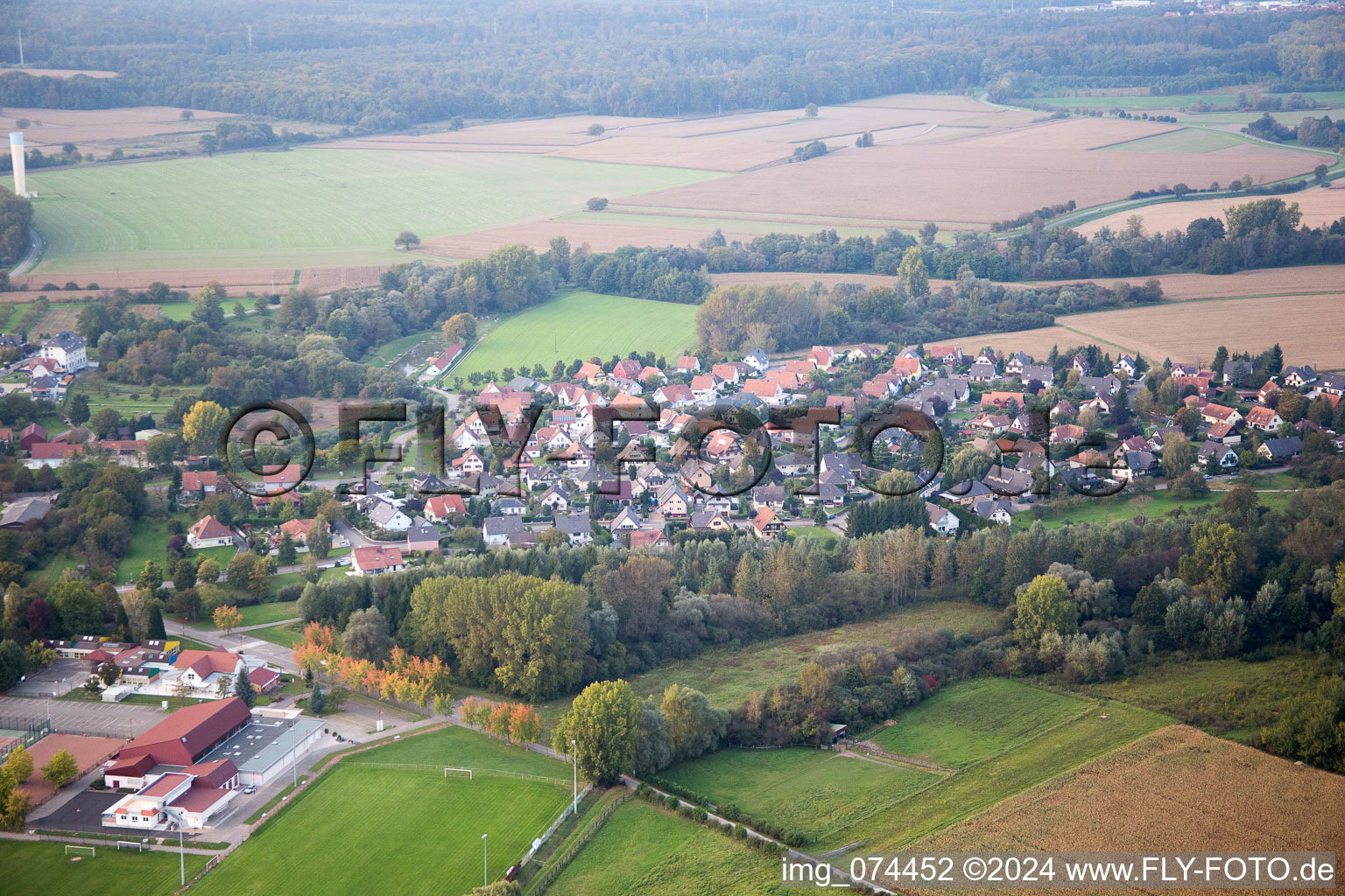 Enregistrement par drone de Beinheim dans le département Bas Rhin, France