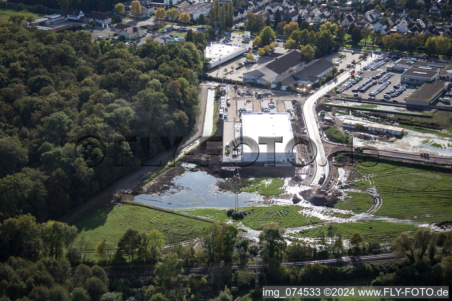 Nouveau bâtiment EDEKA à Kandel dans le département Rhénanie-Palatinat, Allemagne vue d'en haut