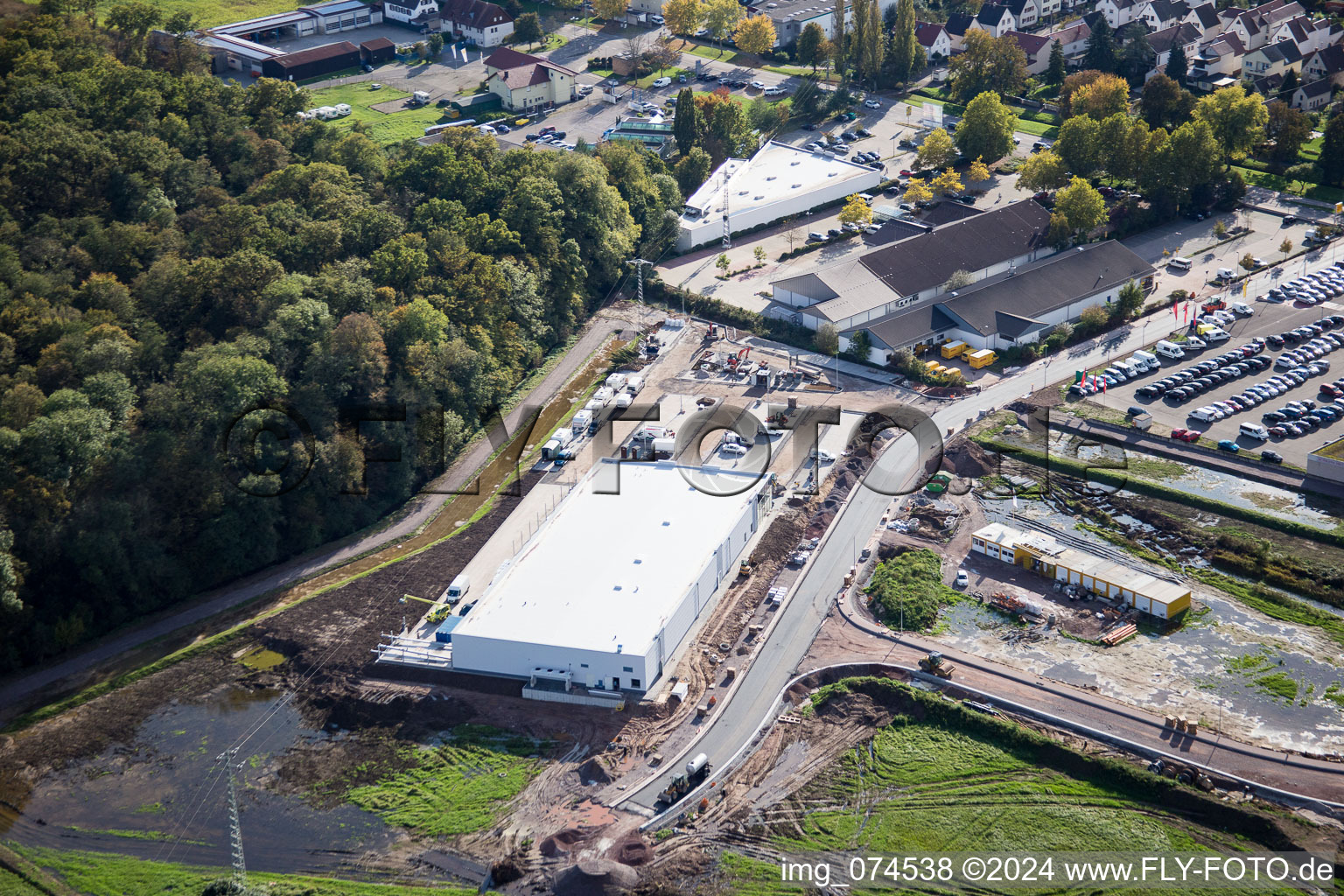 Nouveau bâtiment EDEKA à Kandel dans le département Rhénanie-Palatinat, Allemagne vue du ciel