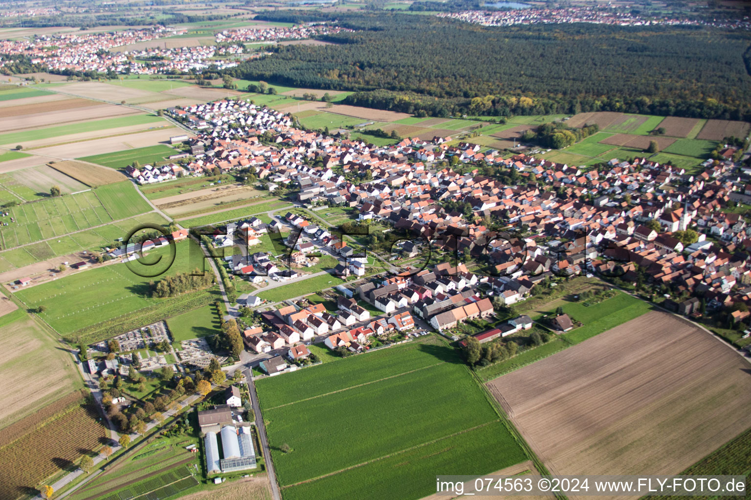 Hatzenbühl dans le département Rhénanie-Palatinat, Allemagne hors des airs