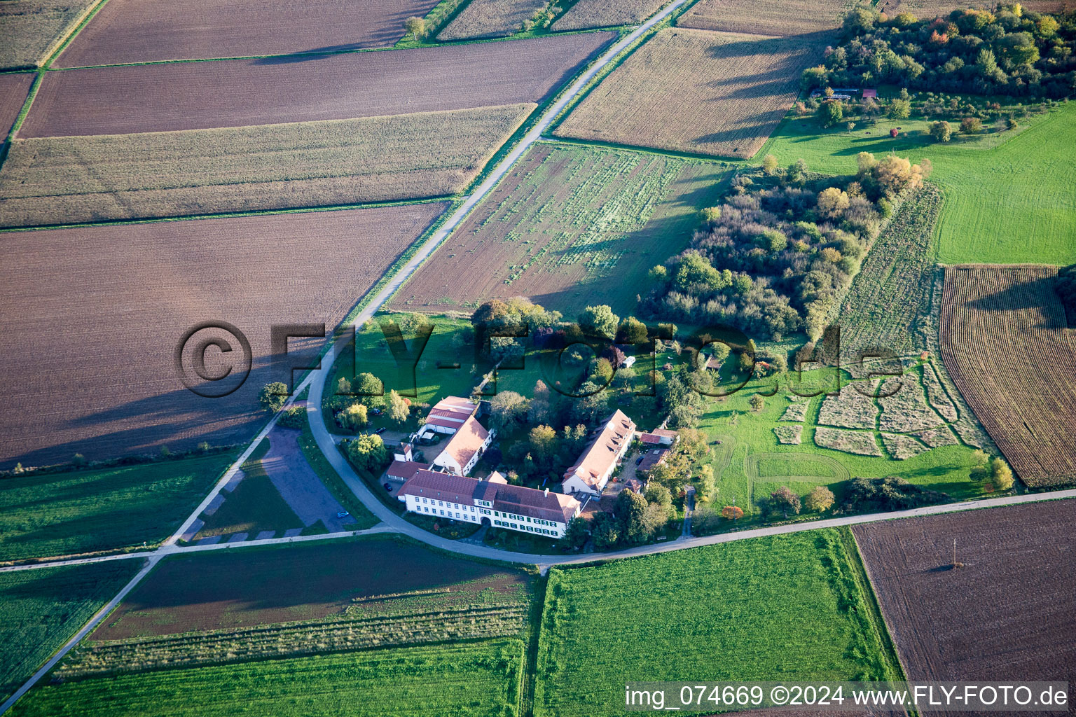 Photographie aérienne de Atelier pour résidences-services Atelier pour talents cachés à but non lucratif GmbH à Haftelhof à le quartier Haftelhof in Schweighofen dans le département Rhénanie-Palatinat, Allemagne