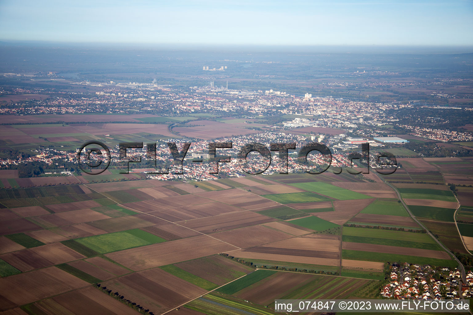Vue aérienne de Quartier Weinsheim in Worms dans le département Rhénanie-Palatinat, Allemagne