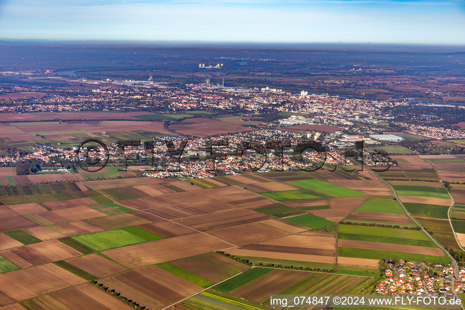 Vue aérienne de Quartier Weinsheim in Worms dans le département Rhénanie-Palatinat, Allemagne