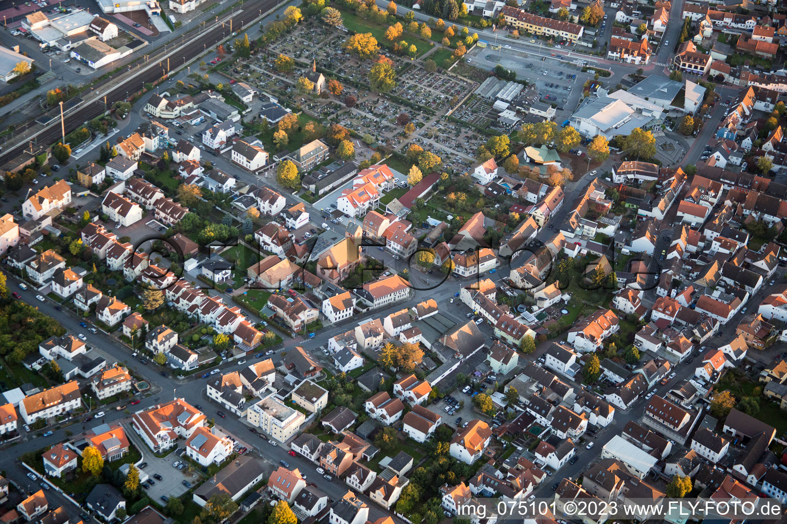Gernsheim dans le département Hesse, Allemagne vue d'en haut