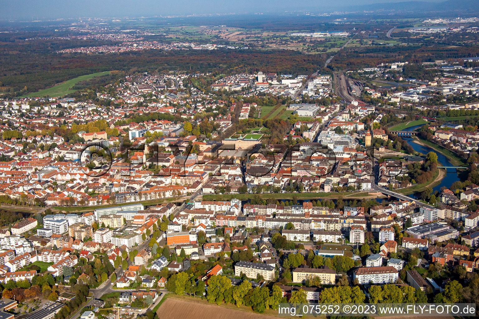 Vue aérienne de Centre à Rastatt dans le département Bade-Wurtemberg, Allemagne