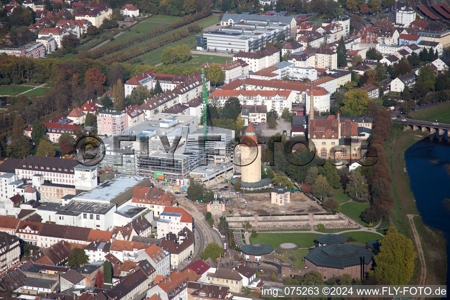 Vue aérienne de Murgpark, château-pagode à Rastatt dans le département Bade-Wurtemberg, Allemagne