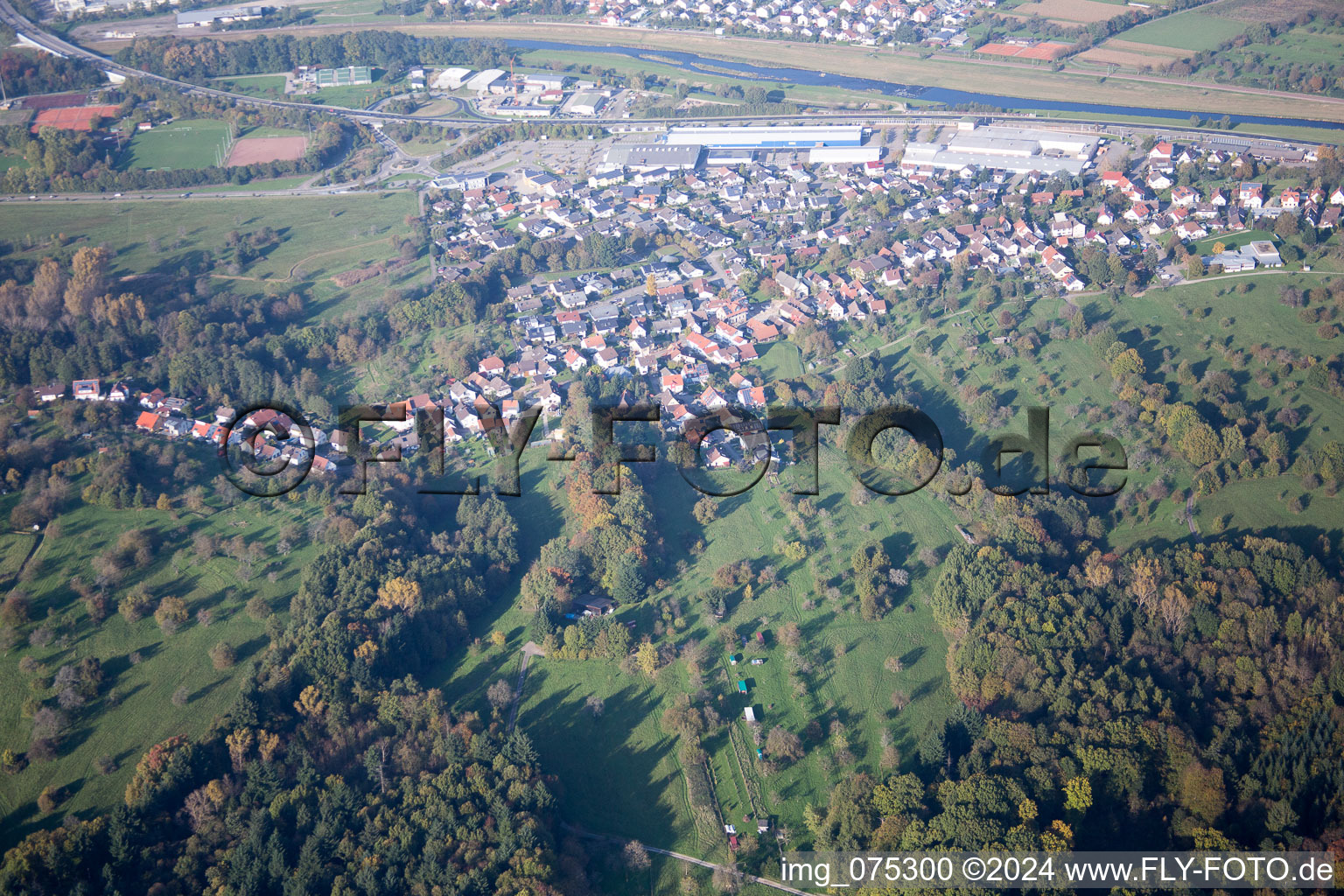 Kuppenheim dans le département Bade-Wurtemberg, Allemagne hors des airs