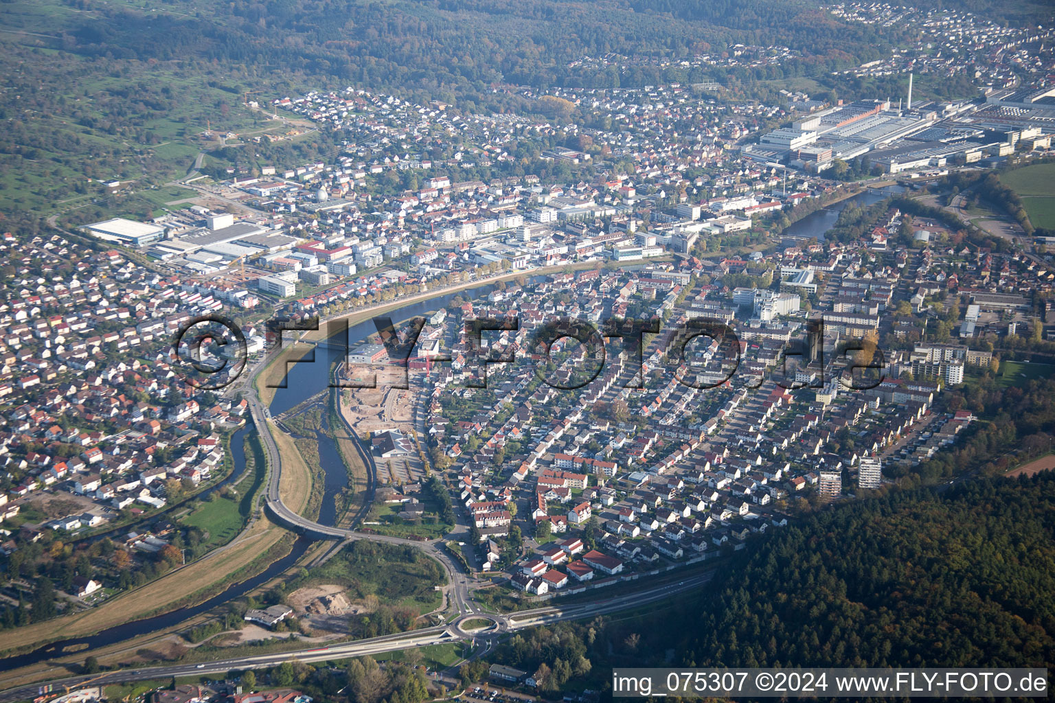 Vue aérienne de Gaggenau dans le département Bade-Wurtemberg, Allemagne