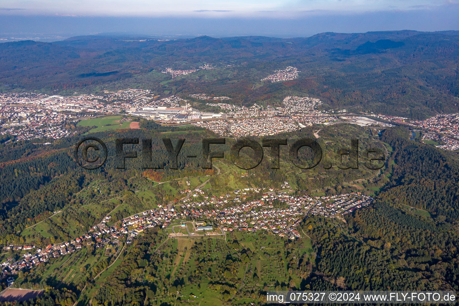 Vue aérienne de Quartier Selbach in Gaggenau dans le département Bade-Wurtemberg, Allemagne