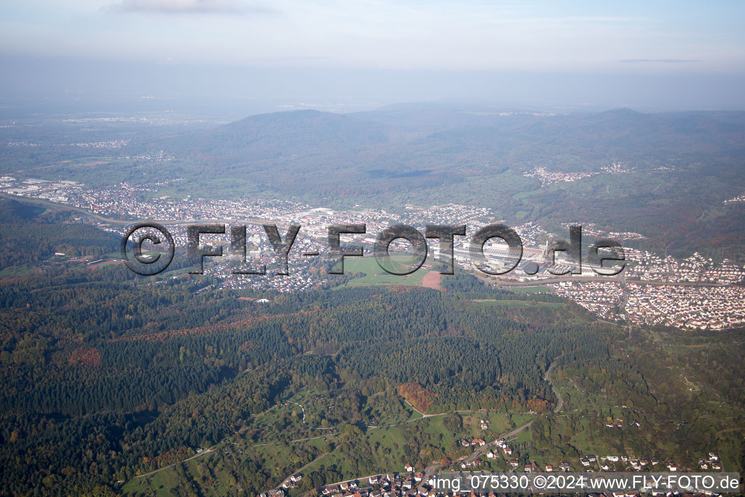 Gaggenau dans le département Bade-Wurtemberg, Allemagne vue du ciel