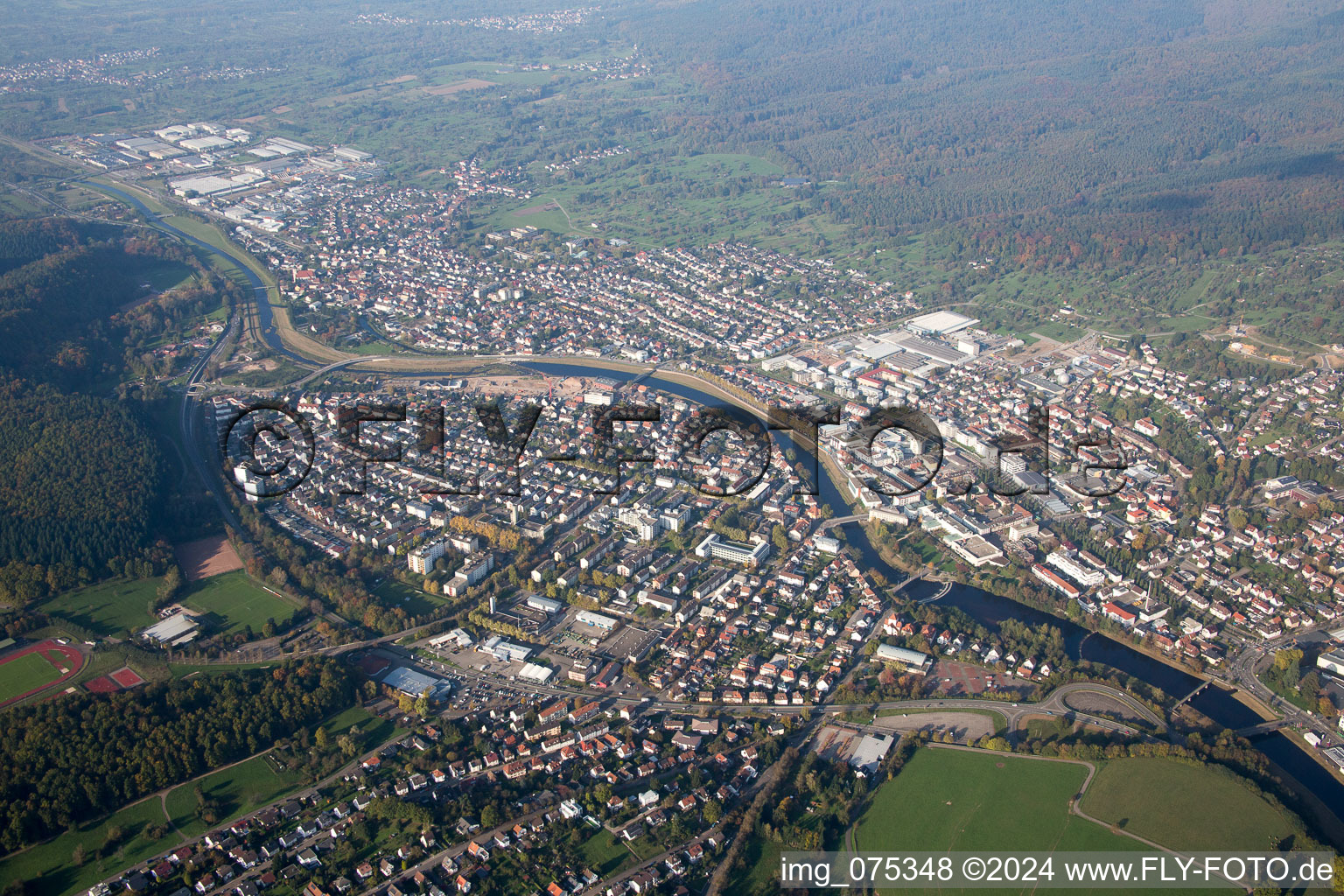 Enregistrement par drone de Gaggenau dans le département Bade-Wurtemberg, Allemagne