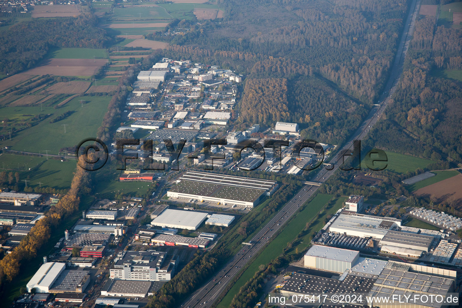 Vue oblique de Quartier Grötzingen in Karlsruhe dans le département Bade-Wurtemberg, Allemagne