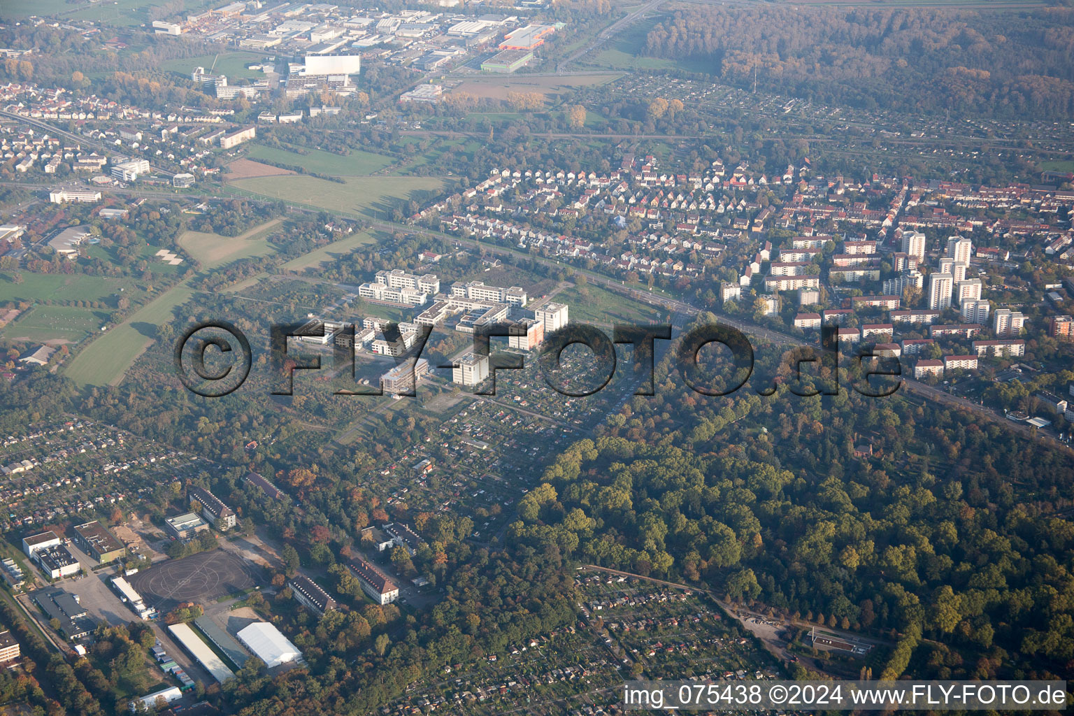 Quartier Rintheim in Karlsruhe dans le département Bade-Wurtemberg, Allemagne d'en haut