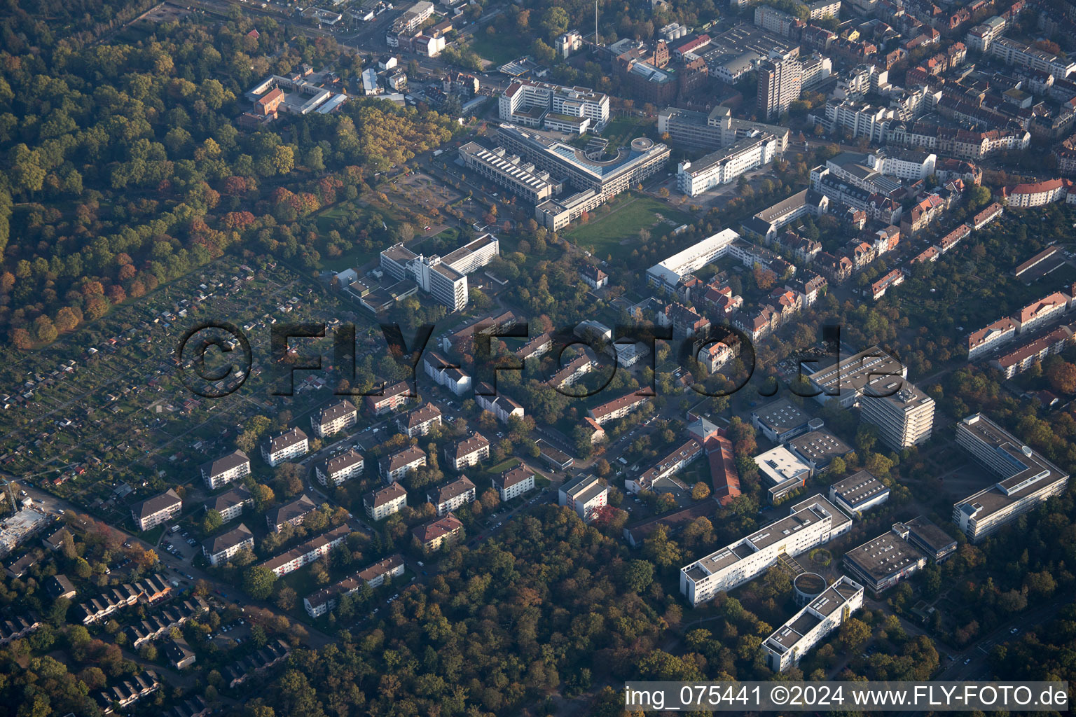 Quartier Oststadt in Karlsruhe dans le département Bade-Wurtemberg, Allemagne hors des airs