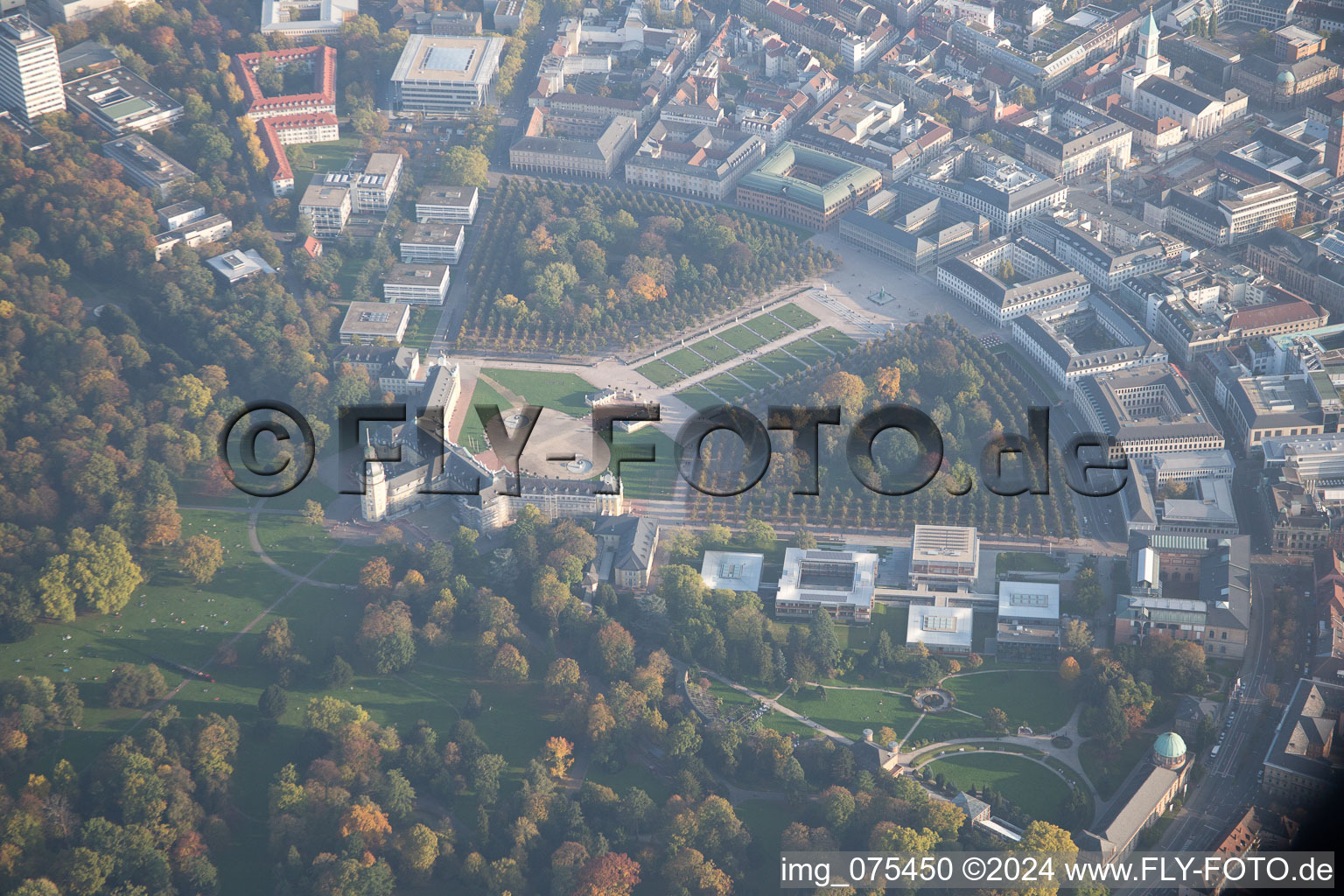 Photographie aérienne de Quartier Innenstadt-West in Karlsruhe dans le département Bade-Wurtemberg, Allemagne