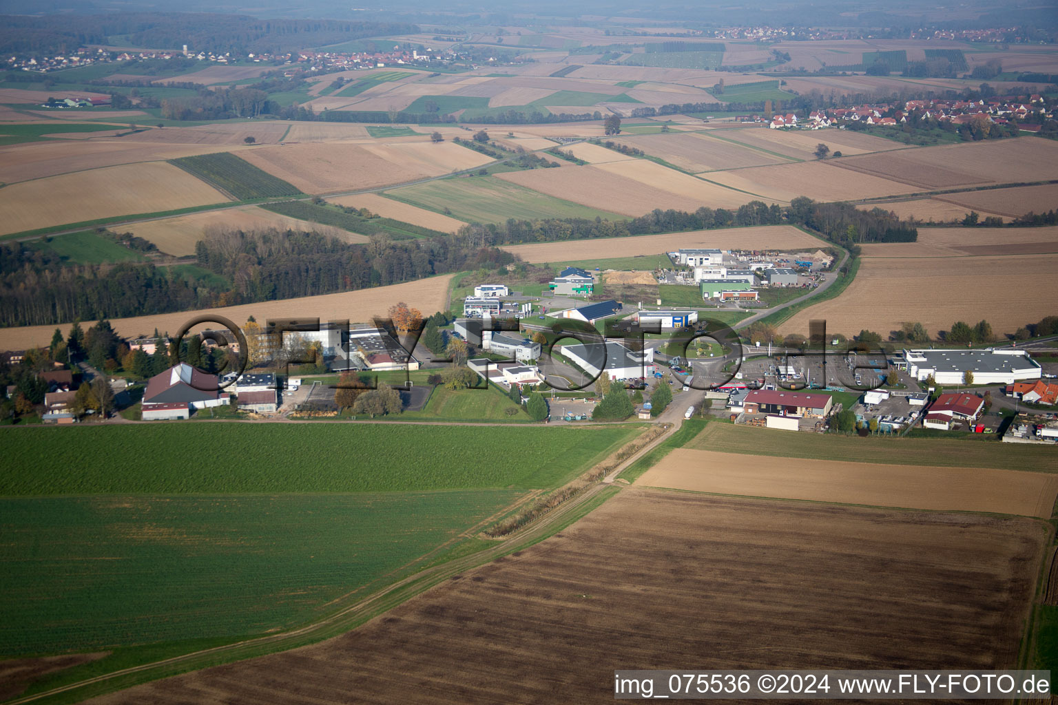 Vue aérienne de Hohwiller dans le département Bas Rhin, France