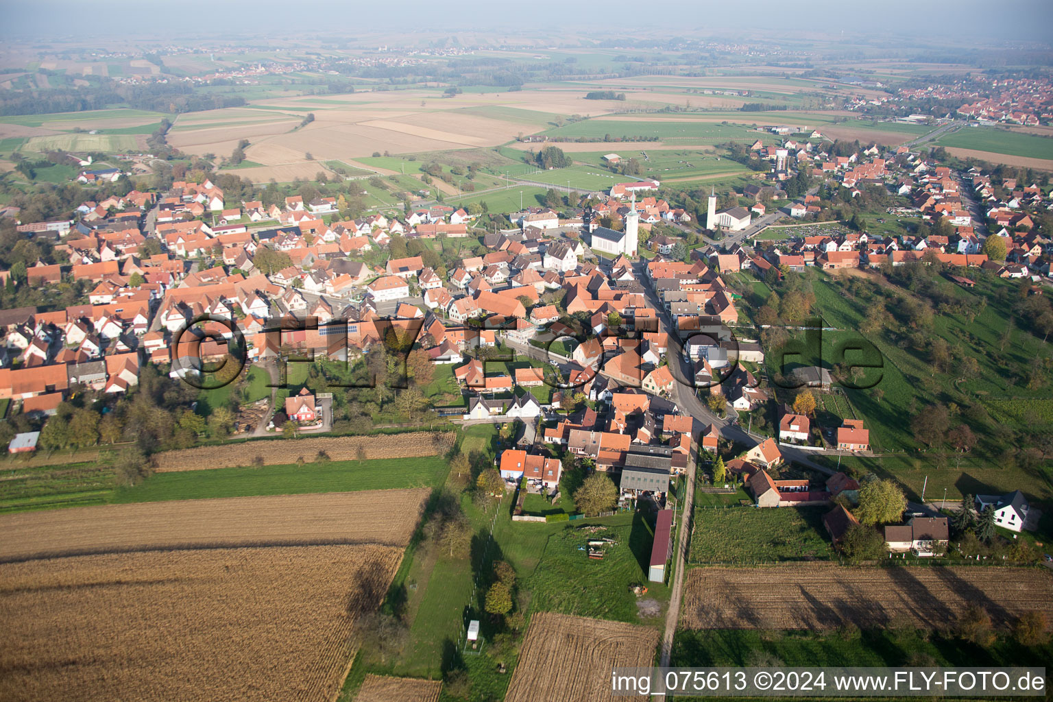 Vue aérienne de Rittershoffen dans le département Bas Rhin, France