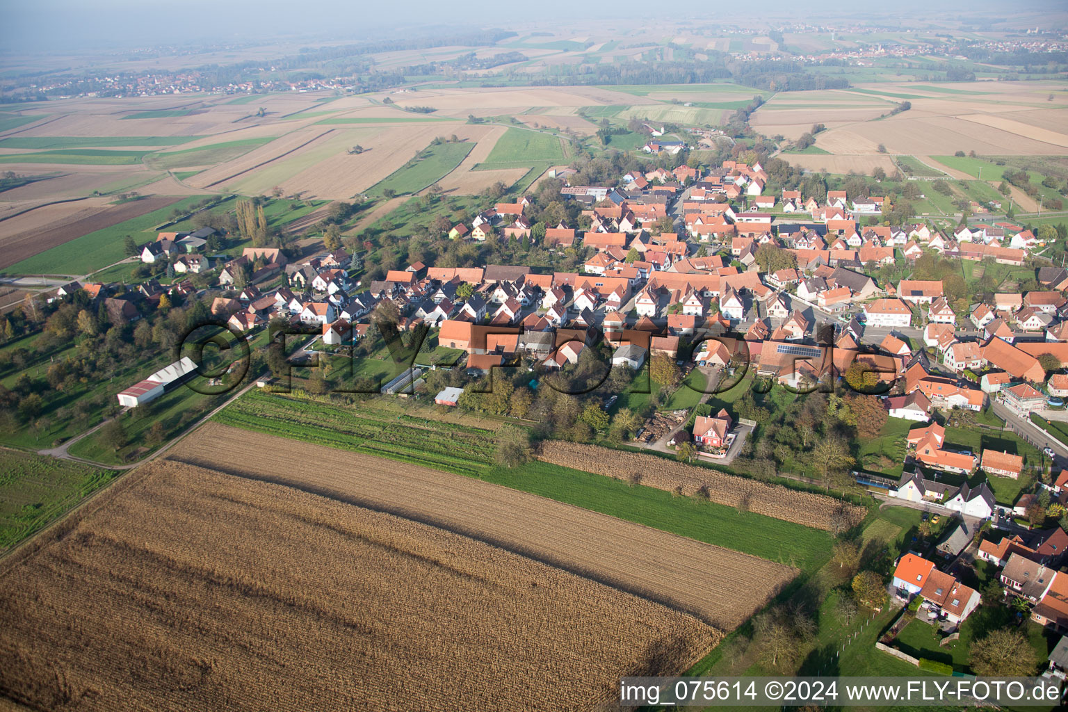 Vue aérienne de Rittershoffen dans le département Bas Rhin, France